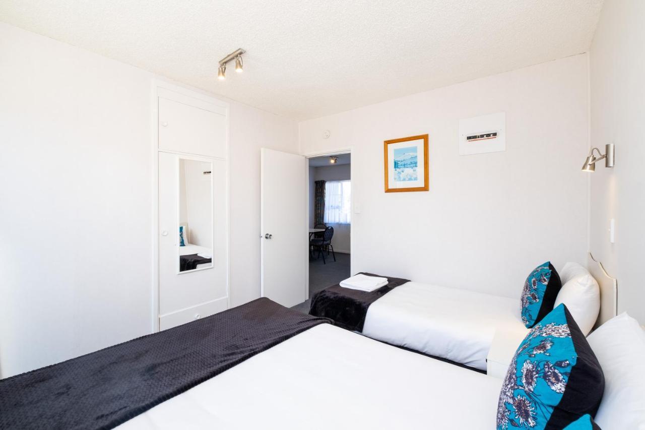 Chevron 4* Tauposee